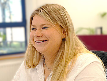 Emma Ellison  profile